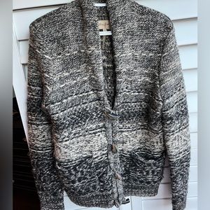 Wilfred Free - Aritzia Medium Women Knit Sweater